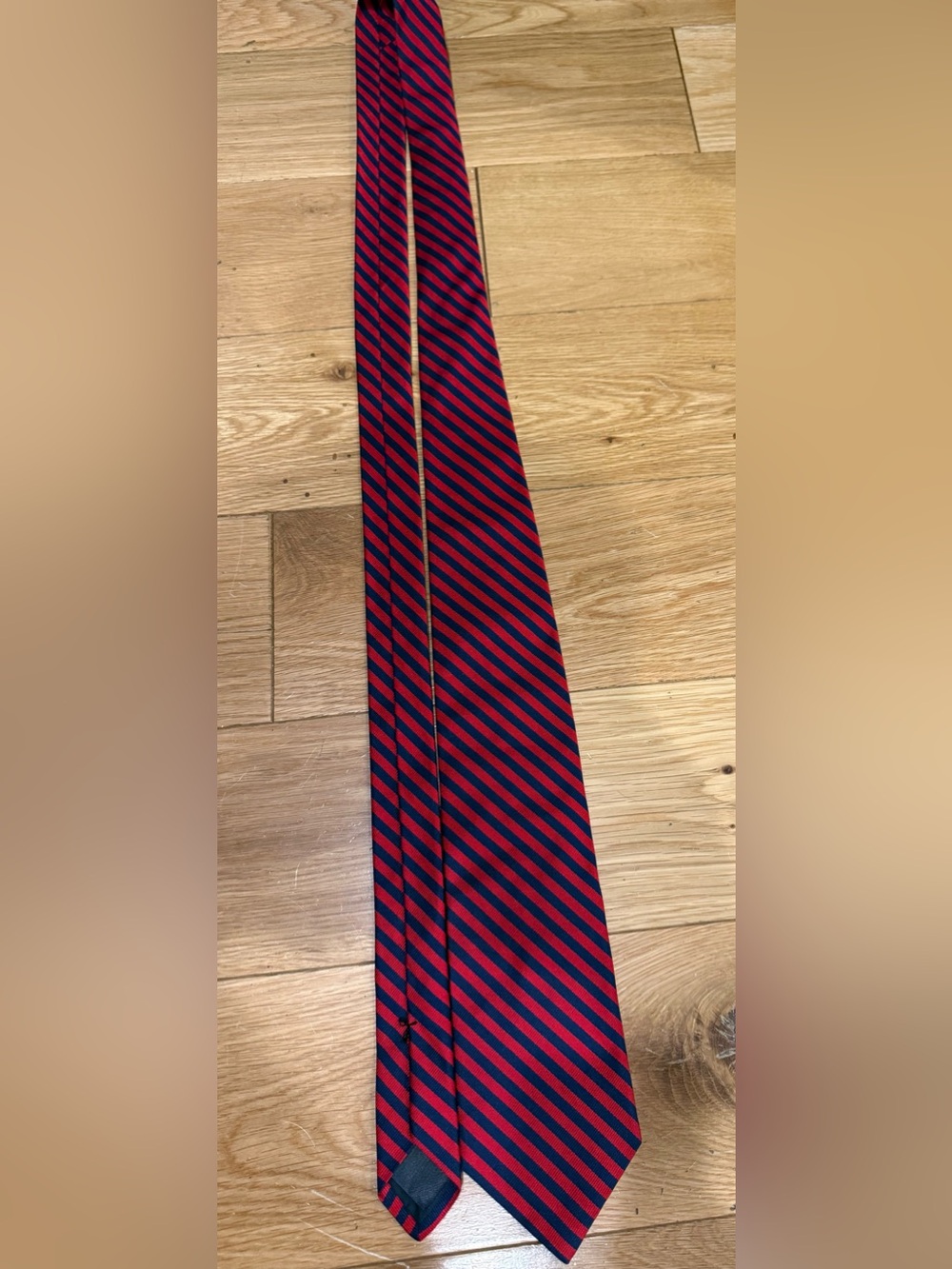 Brooks Brothers Navy and Red Diagonal Stripe Silk Tie